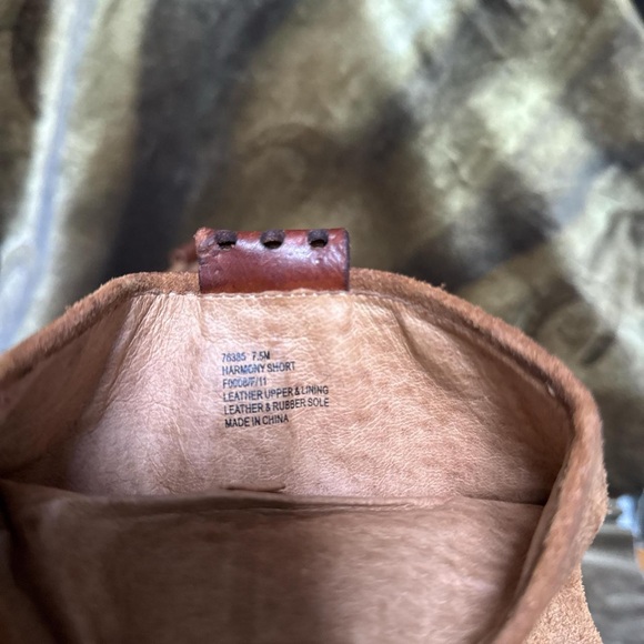 Frye harmony short boho western tan brown suede platform harness boots size 7.5 - Picture 3 of 6